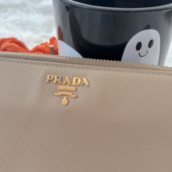 Prada Saffiano Leather Continental Wallet - Picture 4 of 12